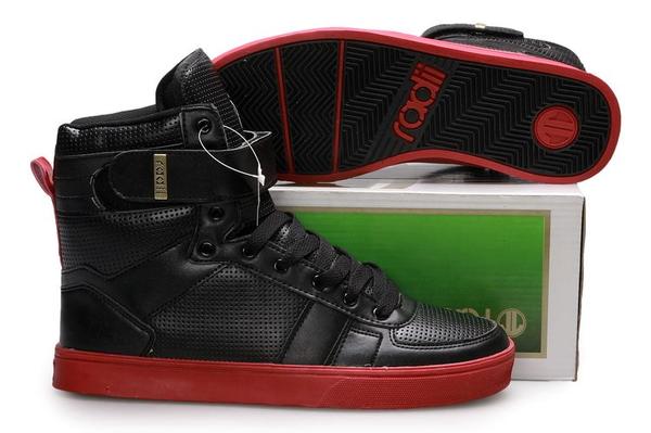 wishing for: Radii Sneakers for m4/v4 - Daz 3D Forums